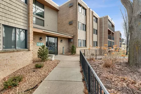 1887 Silver Bell Rd #119, Eagan, MN 55122