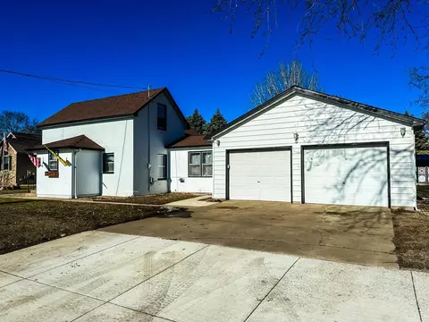 120 3rd St SE, Richmond, MN 56368