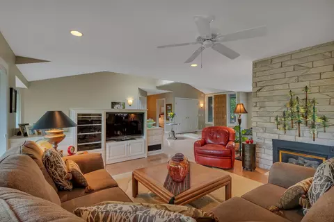 Living - 3116 Devon Ter, Saint Cloud, MN 56301 photo 1 of 11