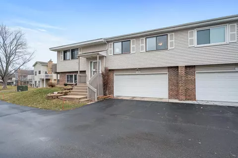 11882 Woodbine St NW, Coon Rapids, MN 55433
