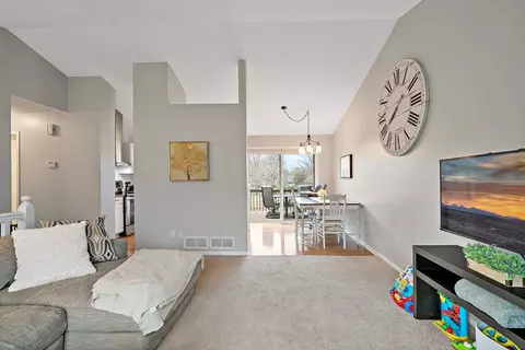 3687 Falcon Way, Eagan, MN 55123 photo 5