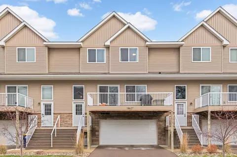 18627 Jonesboro Ct, Lakeville, MN 55044