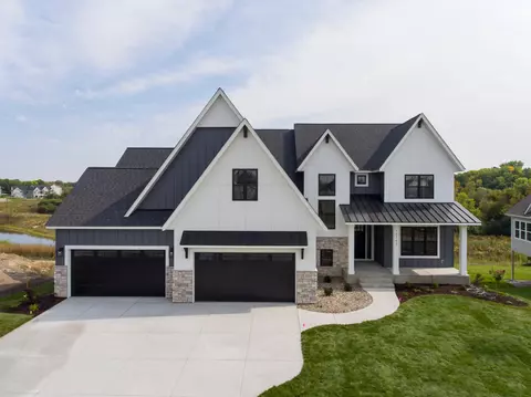 16765 46th Ave N, Plymouth, MN 55446