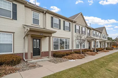 13673 Brick Path, Rosemount, MN 55068