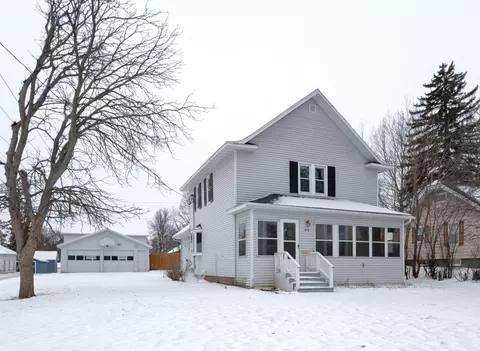 515 W Vernon Ave, Fergus Falls, MN 56537