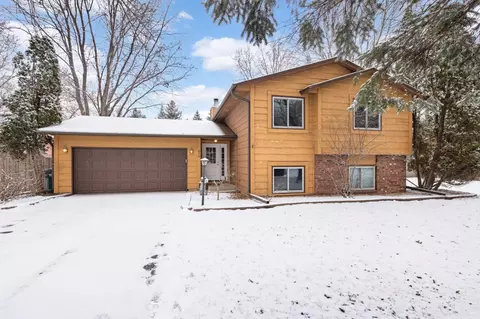 824 80th Ave N, Brooklyn Park, MN 55444