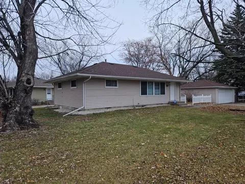 6900 Newton Ave N, Brooklyn Center, MN 55430