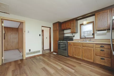 308 Main St E, Silver Lake, MN 55381 photo 6