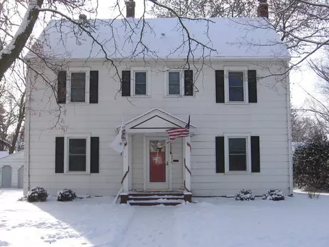 209 3rd Ave SW, Austin, MN 55912