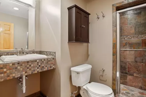 Bath - 4792 Aspen St, Hampton, MN 55031 photo 2 of 2