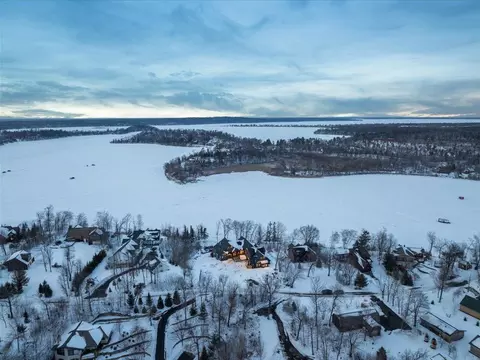 11263 Birch Island Rd, Brainerd, MN 56401