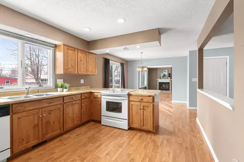 1048 Borgert Ave, Saint Cloud, MN 56303 photo 6