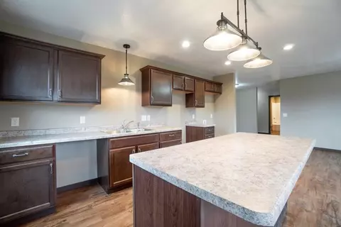 325 E Adams Ave, Fall Creek, WI 54742 photo 4