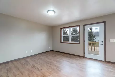 325 E Adams Ave, Fall Creek, WI 54742 photo 10