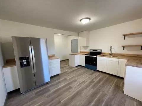 210 Alaska Ave, Hoffman, MN 56339 photo 5
