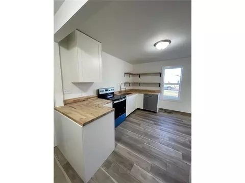 210 Alaska Ave, Hoffman, MN 56339 photo 4