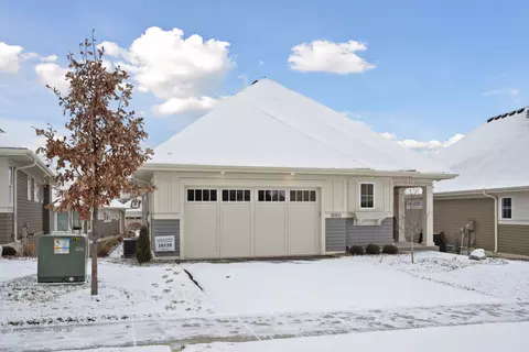 10150 56th Ave N, Plymouth, MN 55442