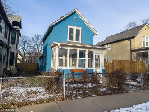 705 Lafond Ave, Saint Paul, MN 55104