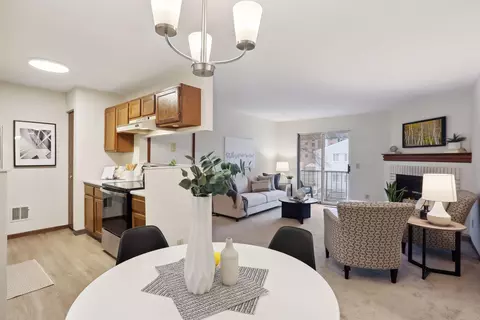 2296 Benson Ave #A, Saint Paul, MN 55116