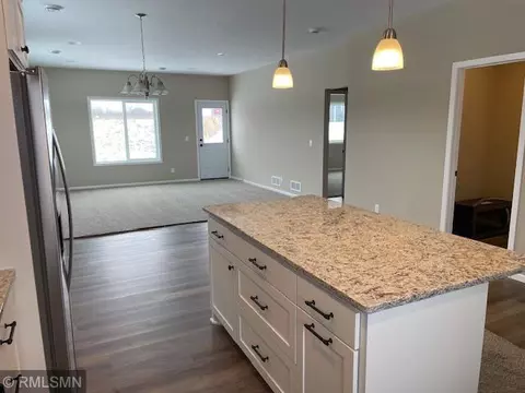 985 45th Ave NE, Saint Cloud, MN 56304 photo 4