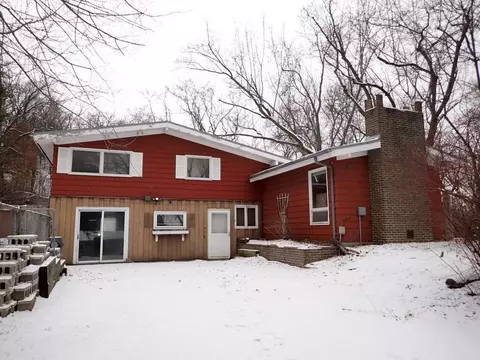 791 Hallstrom Dr, Red Wing, MN 55066