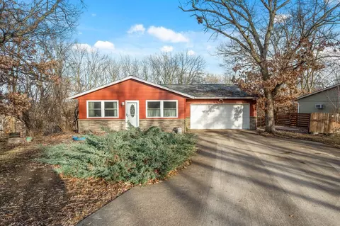 26565 Woodcrest Dr, Elko New Market, MN 55020
