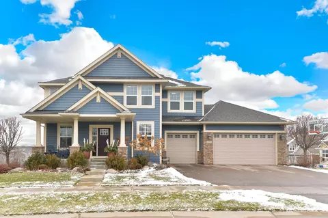 13313 Carlingford Ln, Rosemount, MN 55068
