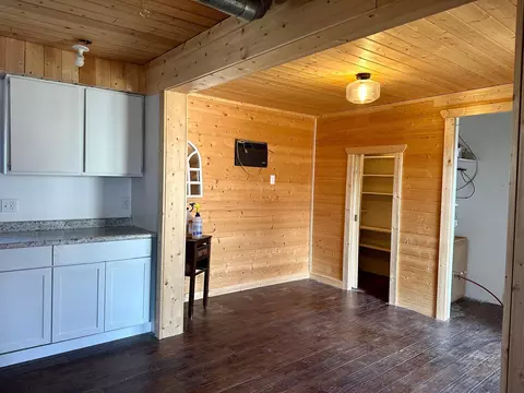 Kitchen - 3944 Maple St, Kettle River, MN 55757 photo 5 of 6