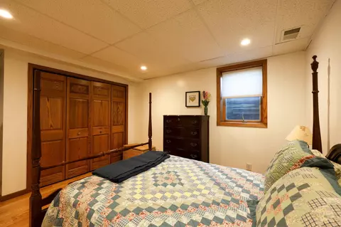 Bedroom - 4591 W Greenleaf Dr, Eagan, MN 55123 photo 5 of 5