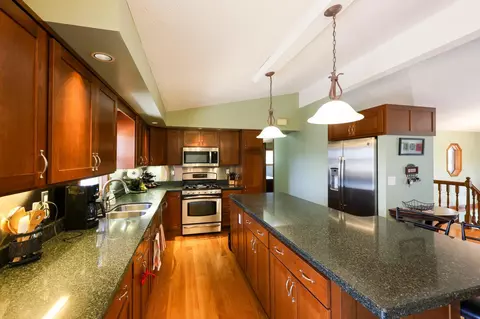 Kitchen - 4591 W Greenleaf Dr, Eagan, MN 55123 photo 2 of 3