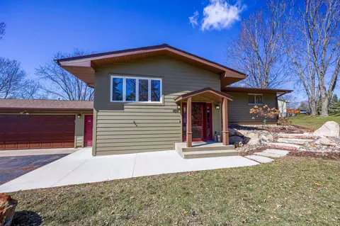 Exterior - 4591 W Greenleaf Dr, Eagan, MN 55123 photo 8 of 9