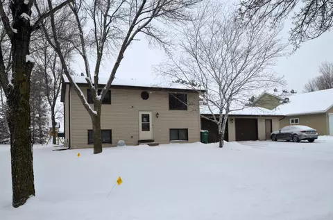 801 N Estates Ave, Litchfield, MN 55355
