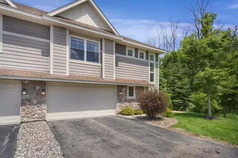 3218 Red Oak Trl, Medina, MN 55340
