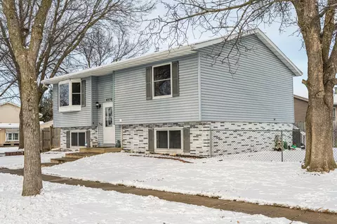 4376 19th Ave NW, Rochester, MN 55901
