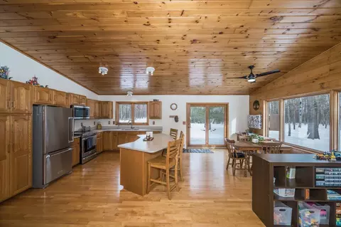 5555 S Dump Rd, Maple, WI 54854 photo 4