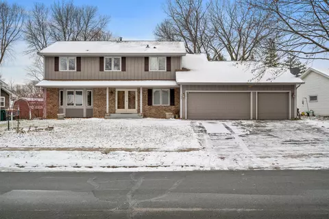 7025 W 83rd St, Bloomington, MN 55438