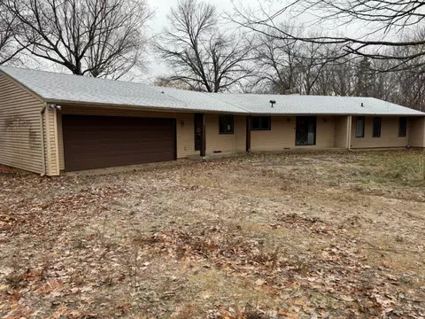 4200 Kings Point Rd, Minnetrista, MN 55331
