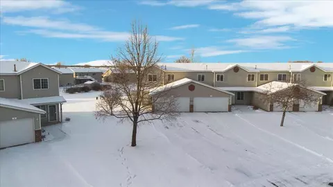 939 Cypress Rd #19, Saint Cloud, MN 56303 photo 2