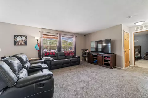 3919 E Calvary Rd, Duluth, MN 55803