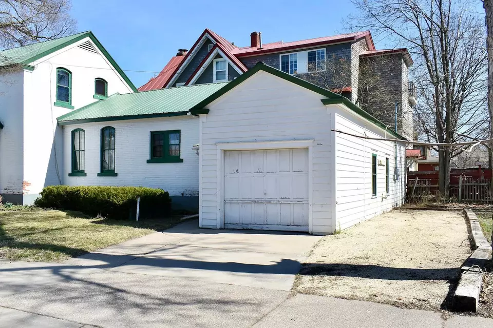  304 Grand St, Winona, MN 55987 photo 21