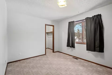 Bedroom - 4856 Larson Rd, Shoreview, MN 55126 photo 2 of 3