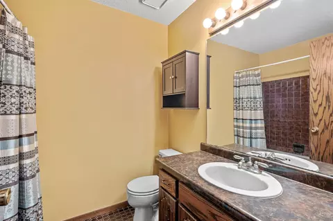 Bath - 4856 Larson Rd, Shoreview, MN 55126 photo 1 of 3