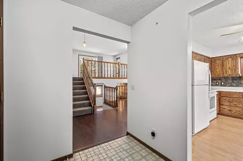 Entry Way - 4856 Larson Rd, Shoreview, MN 55126 photo 2 of 3