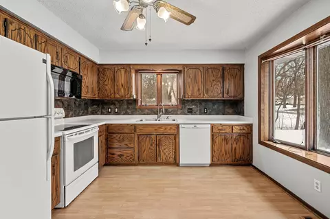 Kitchen - 4856 Larson Rd, Shoreview, MN 55126 photo 2 of 4