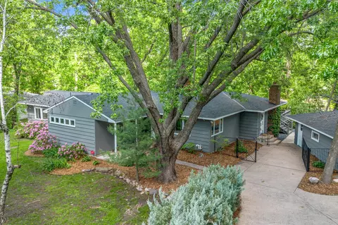 697 Hall Ave, Birchwood Village, MN 55110