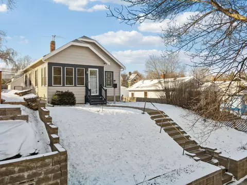1500 Carroll Ave, Saint Paul, MN 55104