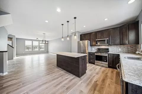 641 Satori Way, Chaska, MN 55318 photo 6