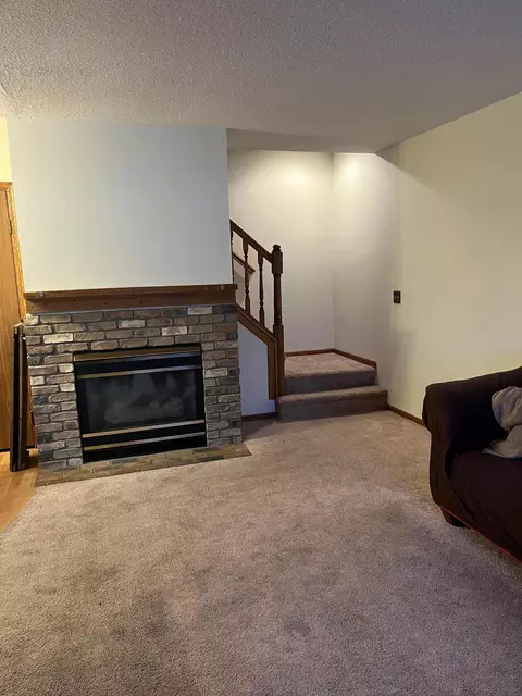 8511 S Pond Trl, Champlin, MN 55316 photo 7