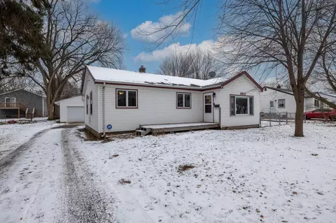 1812 4th St, White Bear Lake, MN 55110