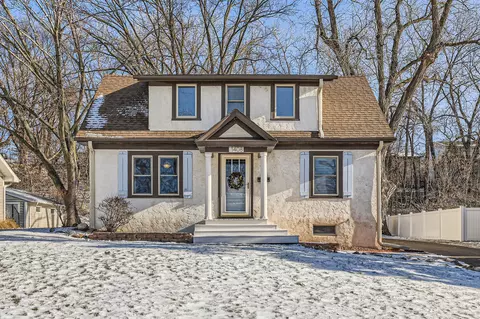 1408 Gettysburg Ave N, Golden Valley, MN 55427